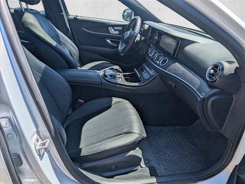 Used 2019 Mercedes-Benz E 300 image 20