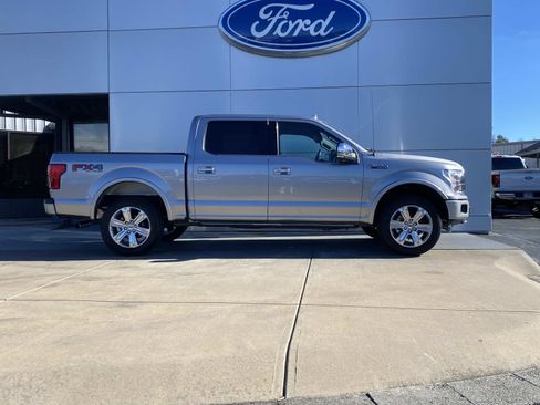 Used 2020 Ford F150 Platinum w/ Equipment Group 701A Luxury image 3