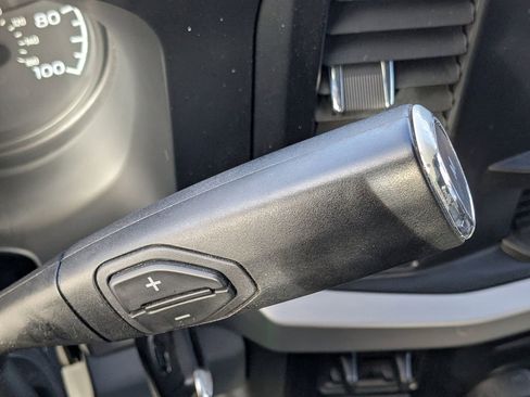 Used 2025 Ford F250 XLT image 27