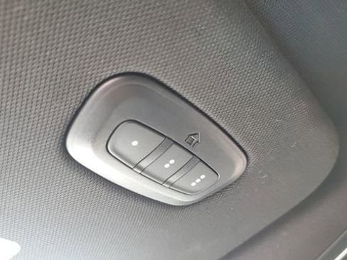 Certified 2024 Jeep Wagoneer Series II w/ Convenience Group I image 10