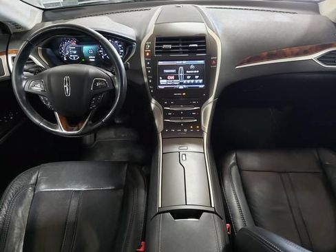 Used 2016 Lincoln MKZ w/ Equipment Group 300A Reserve FWD image 16