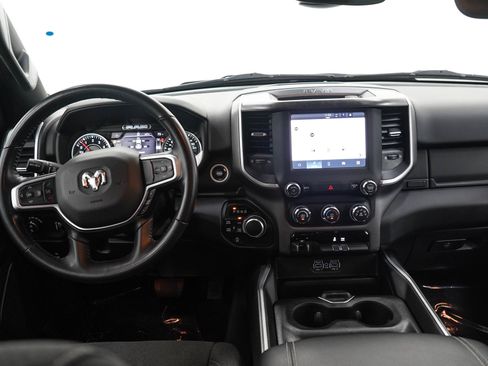 Used 2022 RAM 1500 Big Horn AWD/4WD image 16