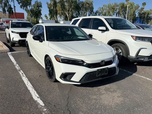 Certified 2024 Honda Civic Sport image 3