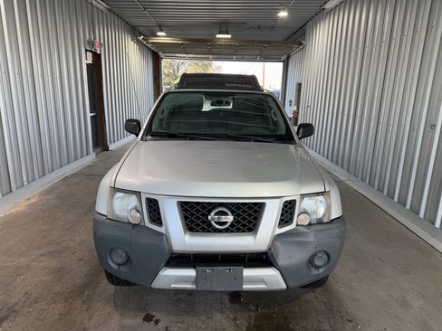 Used 2014 Nissan Xterra S image 3