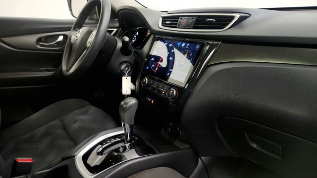 Used 2015 Nissan Rogue S FWD image 34