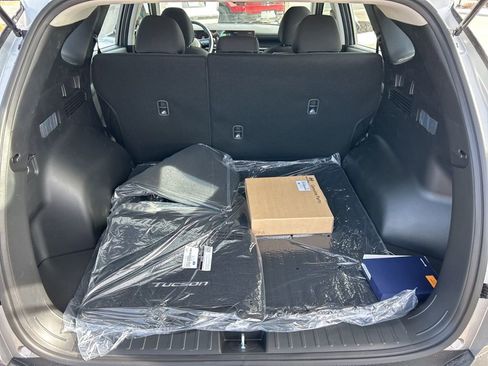 New 2026 Hyundai Tucson SE image 27
