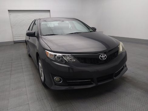 Used 2013 Toyota Camry SE FWD image 14