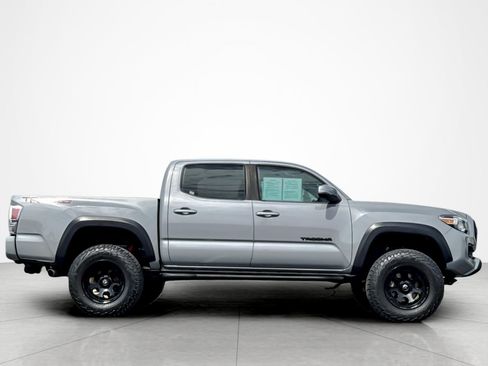 Certified 2021 Toyota Tacoma TRD Off-Road w/ Technology Package AWD/4WD image 6
