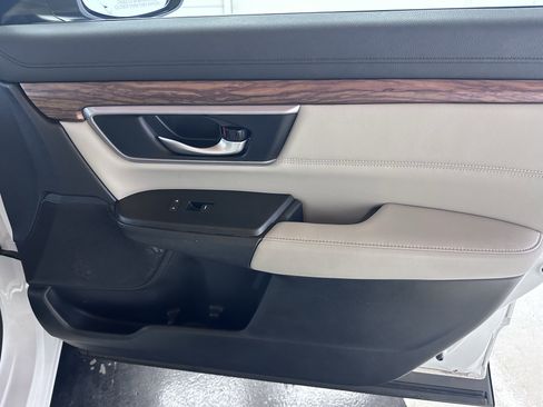 Used 2017 Honda CR-V EX-L image 40