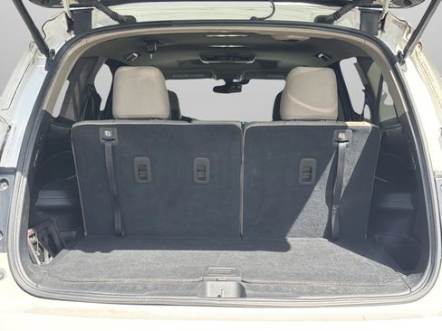 Used 2016 Honda Pilot Touring image 27