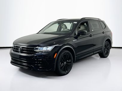 Used 2022 Volkswagen Tiguan SE R-Line