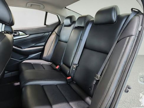 Used 2019 Nissan Maxima 3.5 SV w/ Floor Mat Group FWD image 19