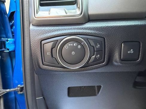 Used 2019 Ford Ranger XLT w/ Equipment Group 302A Luxury AWD/4WD image 16