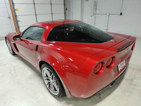 Used 2012 Chevrolet Corvette Grand Sport w/ 3LT Preferred Equipment Group image 16