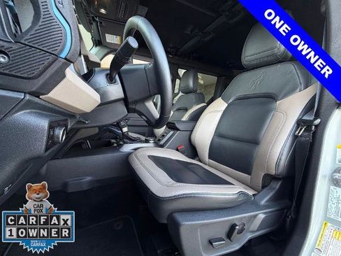 Certified 2024 Ford Bronco Wildtrak image 6