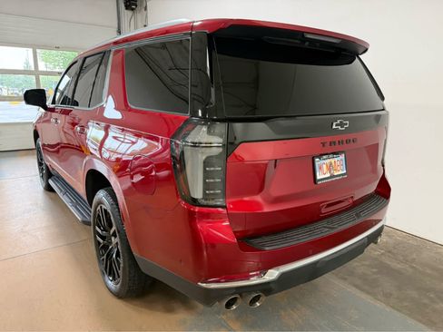 Used 2026 Chevrolet Tahoe Premier AWD/4WD image 3