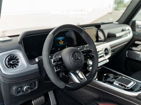 Used 2025 Mercedes-Benz G 63 AMG 4MATIC image 33