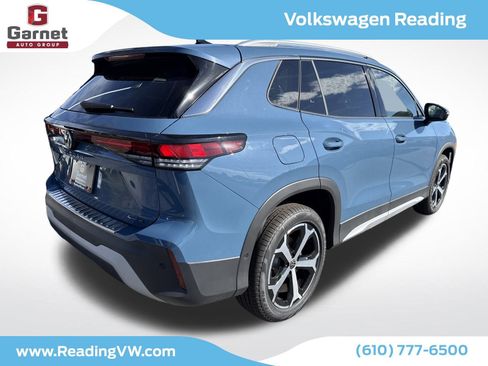 New 2025 Volkswagen Tiguan SE image 5