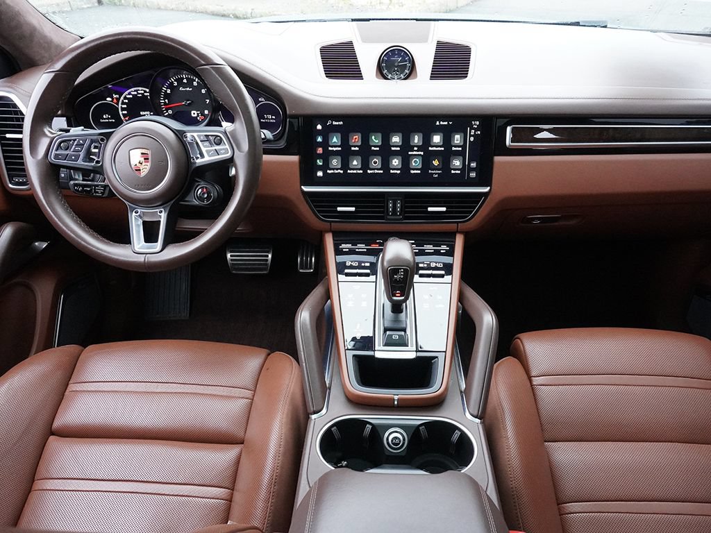 Used 2022 Porsche Cayenne Turbo AWD/4WD image 42