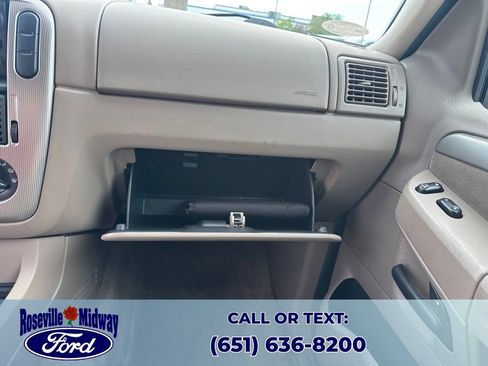 Used 2003 Ford Explorer XLT AWD/4WD image 16