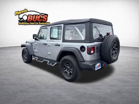 Used 2018 Jeep Wrangler Unlimited Sport AWD/4WD image 3