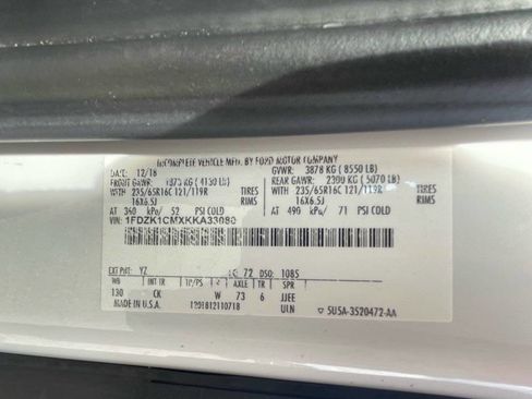 Used 2019 Ford Transit 150 XLT image 21