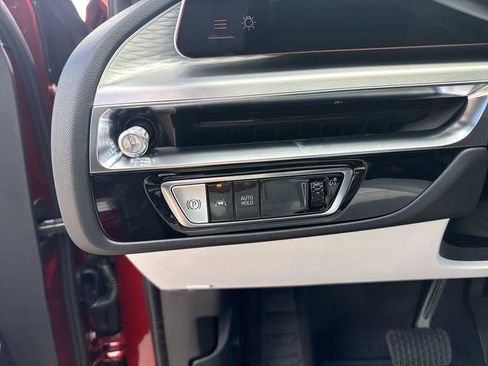 New 2026 Cadillac Lyriq Sport image 12