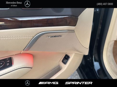 Used 2016 Mercedes-Benz SL 550 image 17