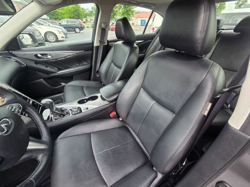 Used 2016 INFINITI Q50 3.0t Premium w/ 3.0T Premium Plus Package AWD/4WD image 14