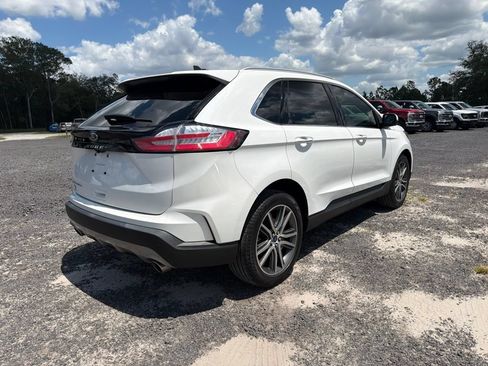 Used 2021 Ford Edge Titanium FWD image 6