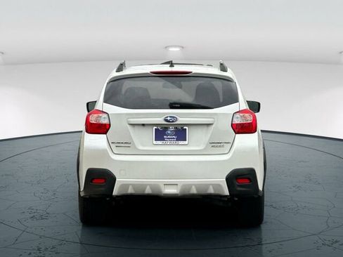 Used 2017 Subaru Crosstrek 2.0i image 5