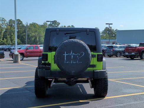 Used 2013 Jeep Wrangler Unlimited Sport AWD/4WD image 4