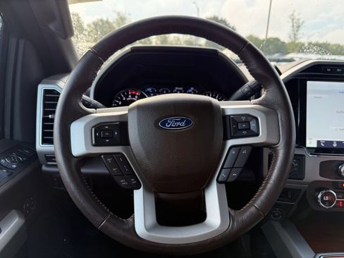 Used 2022 Ford F250 King Ranch w/ King Ranch Ultimate Package AWD/4WD image 14