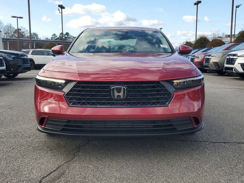 Used 2024 Honda Accord EX image 2