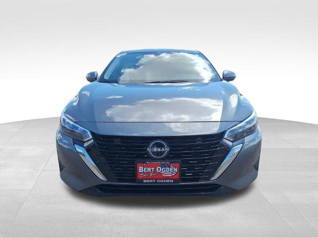 Certified 2025 Nissan Sentra S FWD image 2