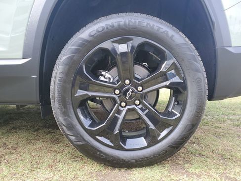 New 2026 Chevrolet Equinox LT w/ Midnight Edition image 5