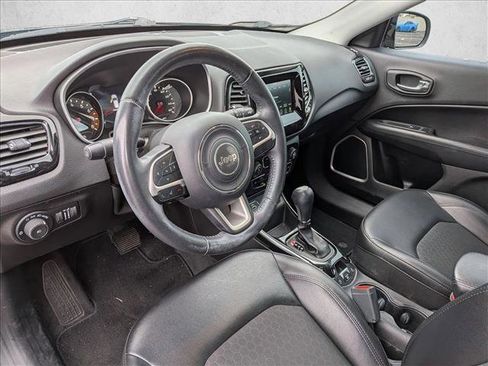 Used 2019 Jeep Compass Altitude image 9