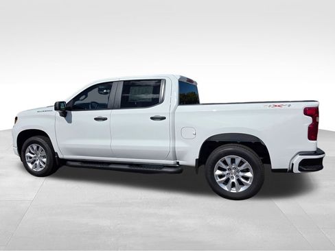 New 2026 Chevrolet Silverado 1500 Custom image 4