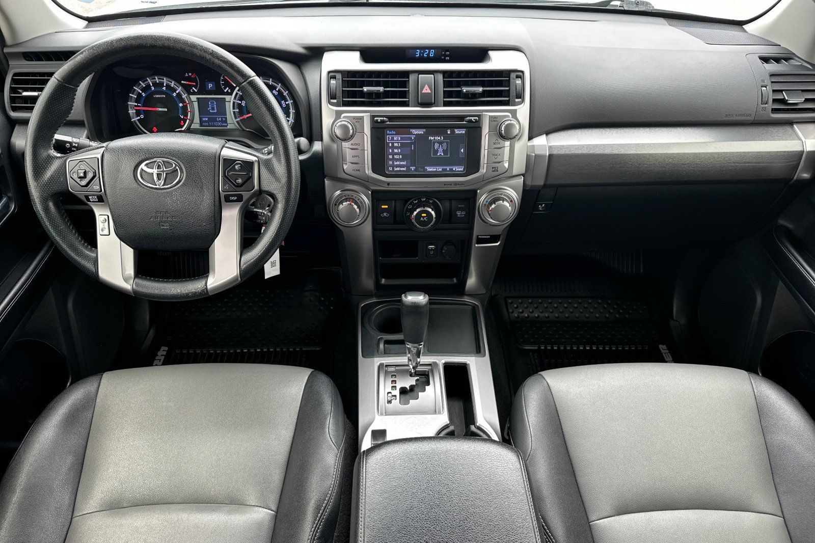 Used 2016 Toyota 4Runner SR5 Premium RWD image 16