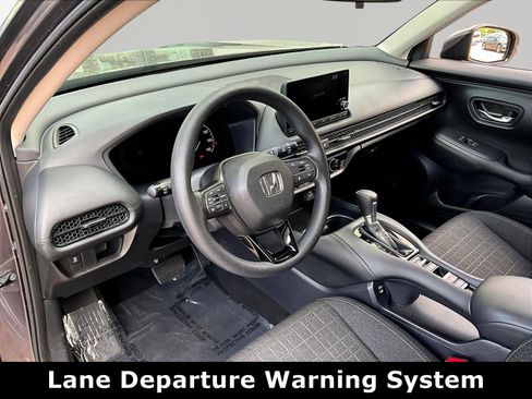 Used 2024 Honda HR-V LX image 16