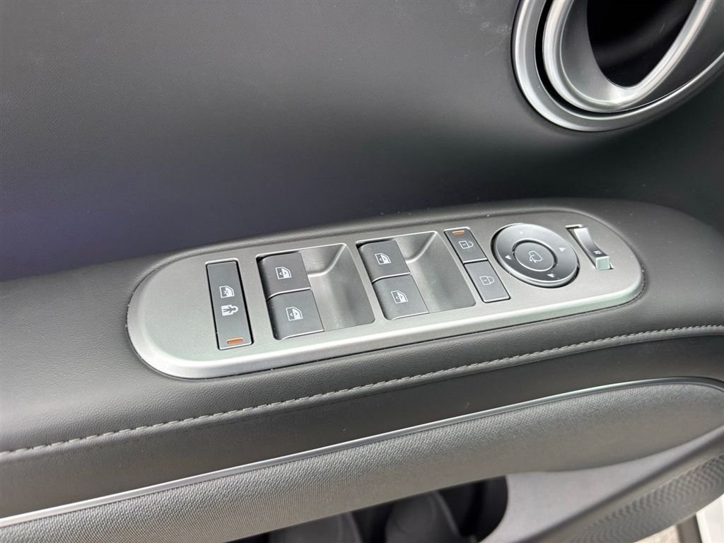 Used 2026 Hyundai Palisade Calligraphy FWD image 12