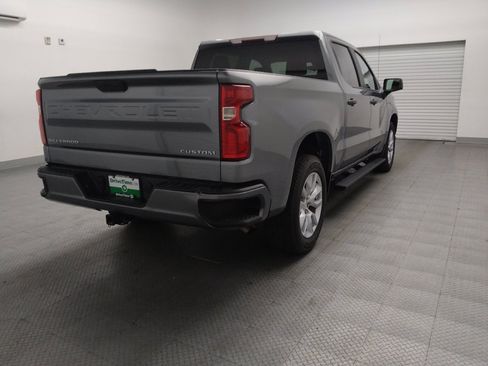 Used 2021 Chevrolet Silverado 1500 Custom w/ Safety Confidence Package RWD image 9