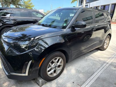 Used 2024 Kia Soul LX w/ Option Group 015
