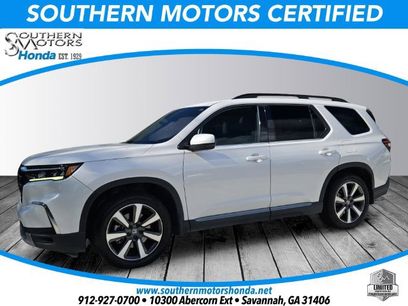 Used 2025 Honda Pilot Touring