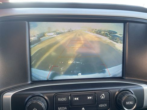 Certified 2018 GMC Sierra 2500 SLE w/ Snow Plow Prep Package image 15