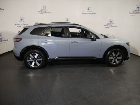 New 2025 Honda Prologue Touring image 3