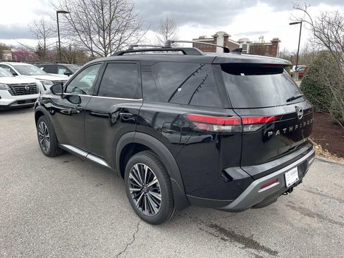 New 2026 Nissan Pathfinder Platinum w/ Lighting Package AWD/4WD image 5