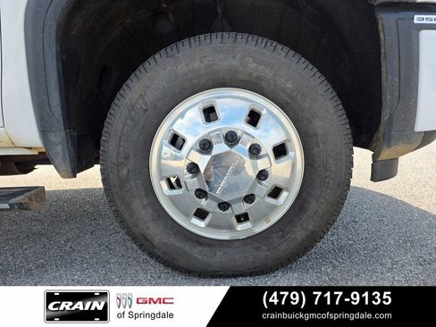 Used 2025 GMC Sierra 3500 Denali Ultimate AWD/4WD image 31
