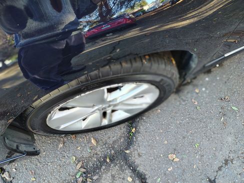 Used 2010 Lexus HS 250h image 3