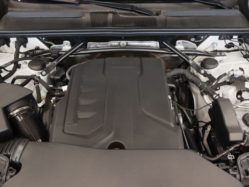 New 2025 Audi Q5 Premium Plus image 4